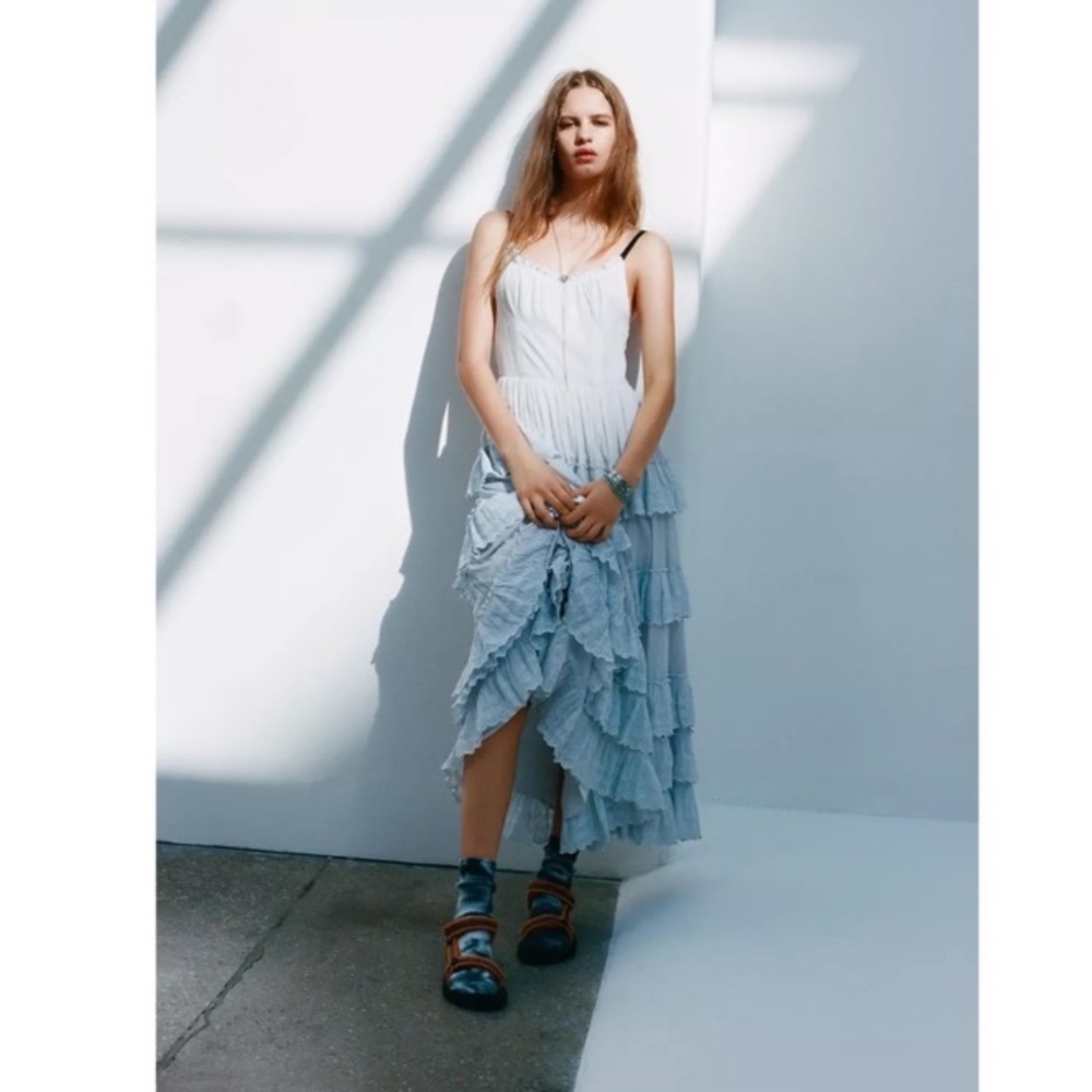 ❤️2 for 15❤️ Urban Outfitters Annabelle Tiered Maxi Dress